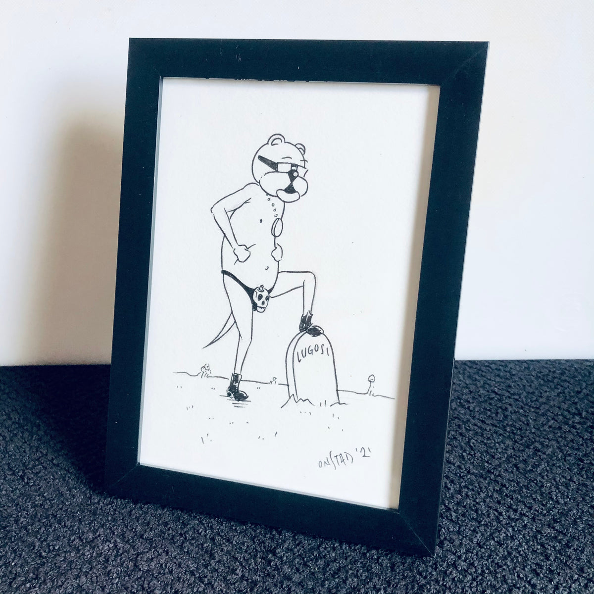Framed Ray Original - Goth Warm-Down